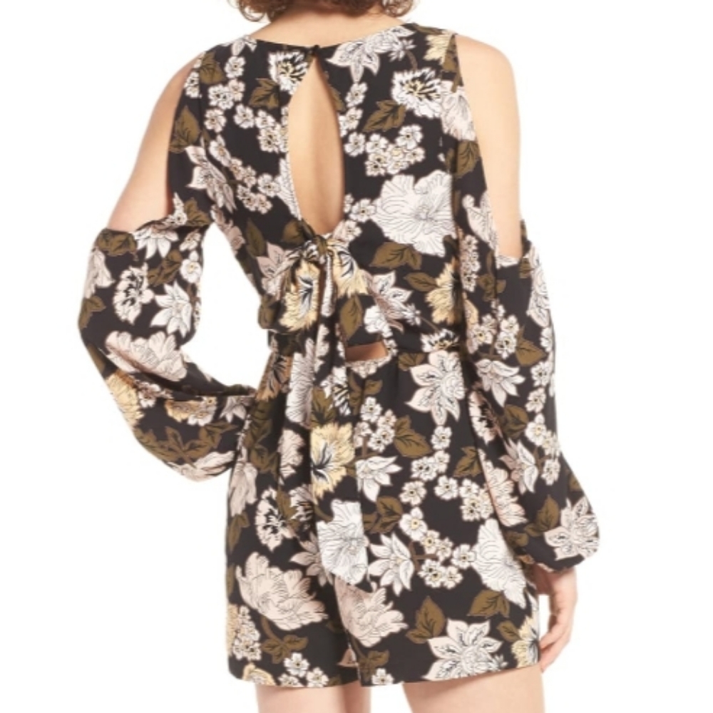 Leith Floral Romper - Picture 2 of 8